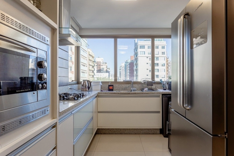 Apartamento com 4 suítes à Venda - Centro, Florianópolis: 10ª foto da galeria de imagens do imóvel