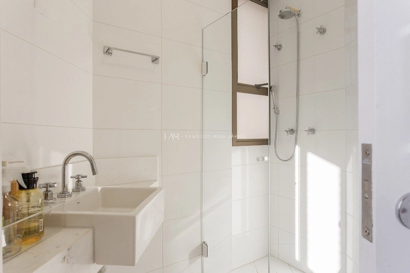 Apartamento com 4 suítes à Venda - Centro, Florianópolis: 22ª foto da galeria de imagens do imóvel