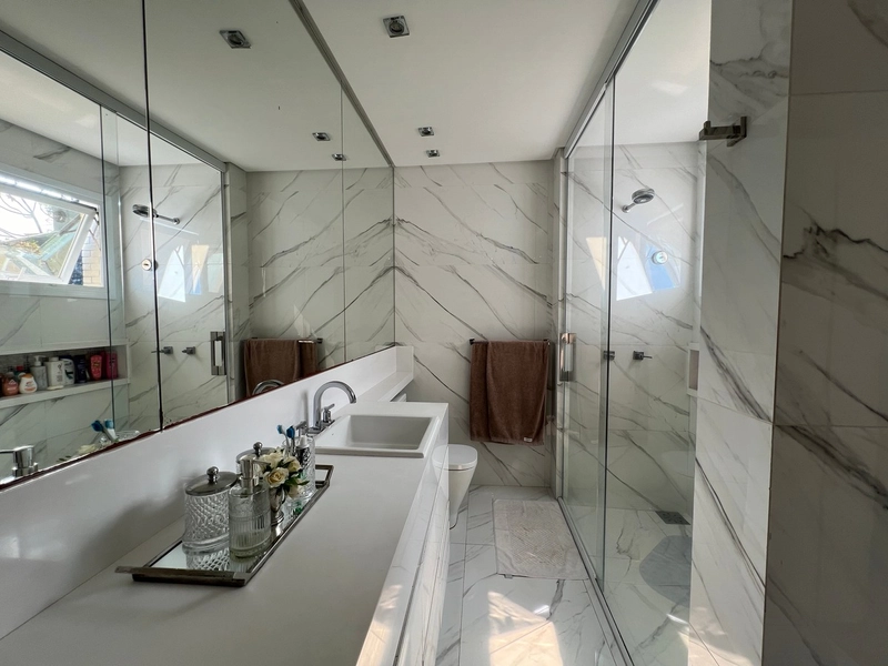 Casa em Condomínio Fechado com 4 Quartos | 2 Suítes | 5 Vagas à Venda: 50ª foto da galeria de imagens do imóvel