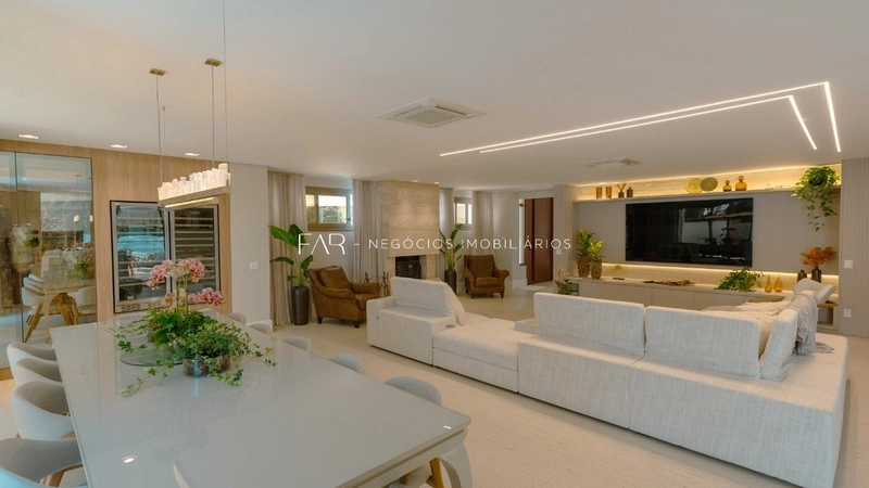 Casa em Condomínio Fechado com 3 Suíte | 488m² à Venda - Santa Mônica: 4ª foto da galeria de imagens do imóvel