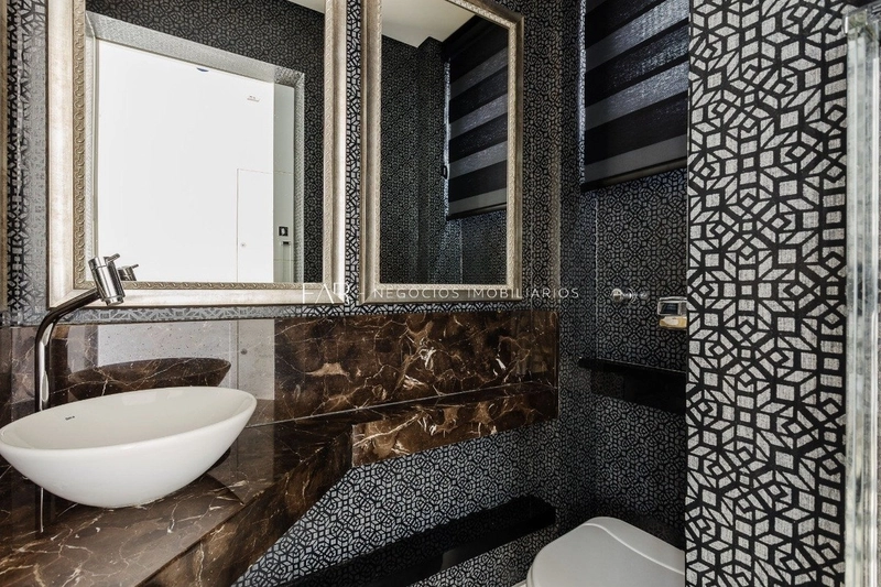 Apartamento com 3 Quartos | 1 Suíte | 2 Vagas à Venda - Centro, Fpolis: 12ª foto da galeria de imagens do imóvel