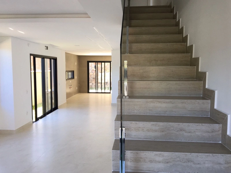 Casa Alto Padrão à Venda no Saco Grande  - 3 suítes: 7ª foto da galeria de imagens do imóvel