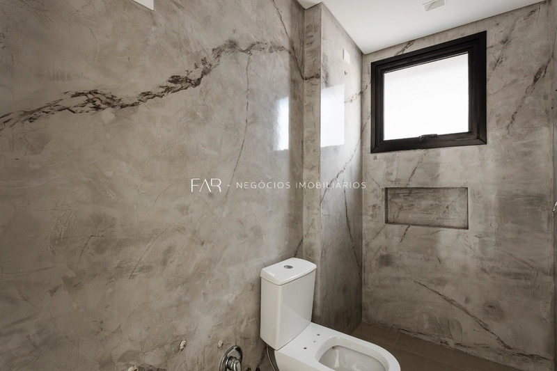 Duplex Alto Padrão em Jurerê com Vista Mar | 3 Suítes | Soho Residence: 16ª foto da galeria de imagens do imóvel