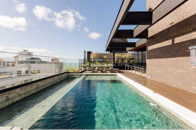 Duplex Alto Padrão em Jurerê com Vista Mar | 3 Suítes | Soho Residence: 24ª foto da galeria de imagens do imóvel