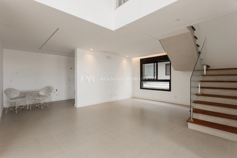 Duplex Alto Padrão em Jurerê com Vista Mar | 3 Suítes | Soho Residence: 15ª foto da galeria de imagens do imóvel