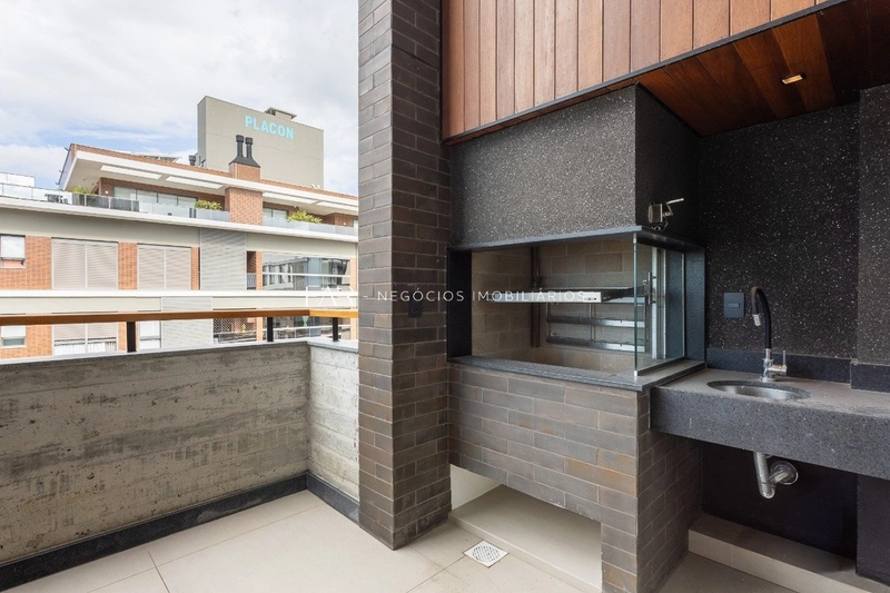 Duplex Alto Padrão em Jurerê com Vista Mar | 3 Suítes | Soho Residence: 11ª foto da galeria de imagens do imóvel