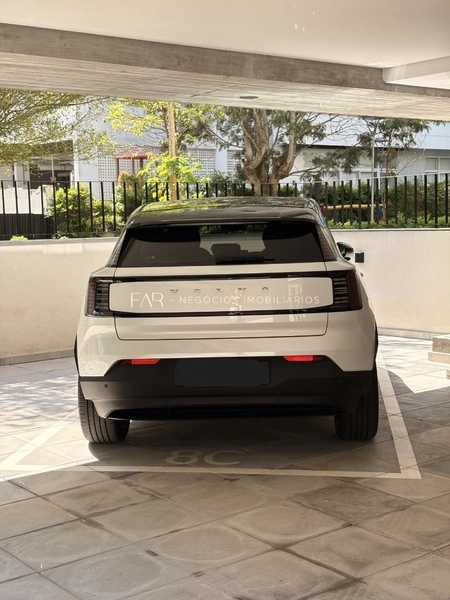 Duplex Alto Padrão em Jurerê com Vista Mar | 3 Suítes | Soho Residence: 30ª foto da galeria de imagens do imóvel