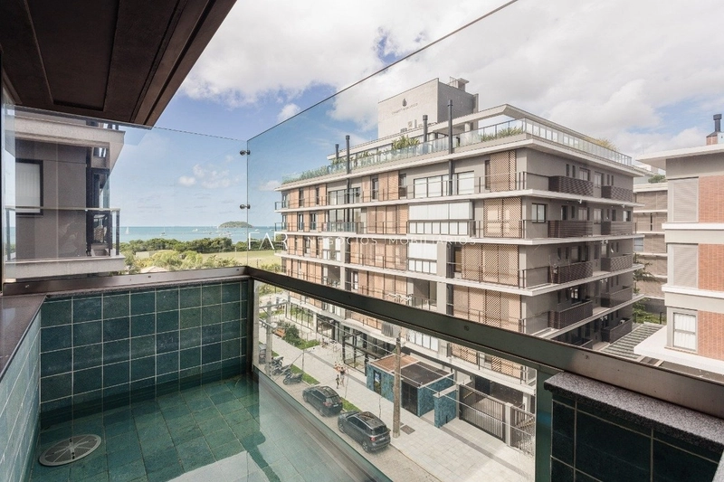 Duplex Alto Padrão em Jurerê com Vista Mar | 3 Suítes | Soho Residence: 12ª foto da galeria de imagens do imóvel