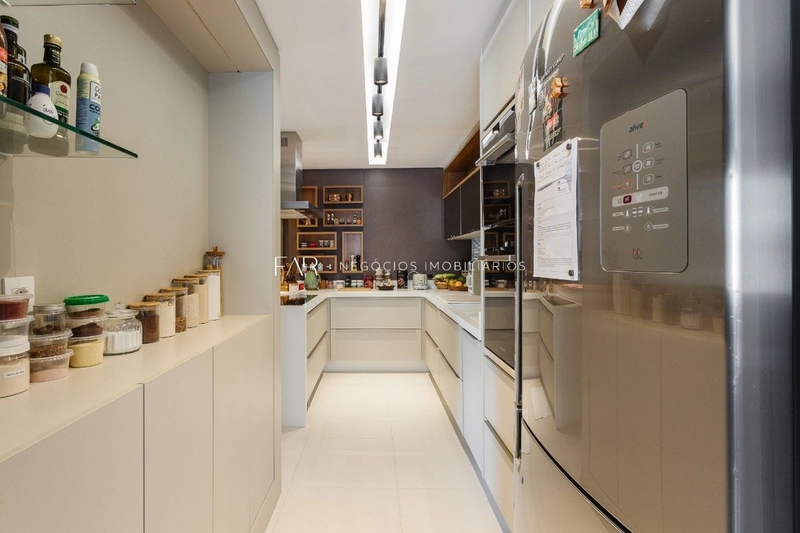 Apartamento Alto Padrão na Beira-Mar Norte | 3 Suítes com Vista para o: 13ª foto da galeria de imagens do imóvel