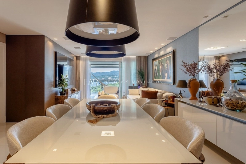 Apartamento Alto Padrão na Beira-Mar Norte | 3 Suítes com Vista para o: 4ª foto da galeria de imagens do imóvel