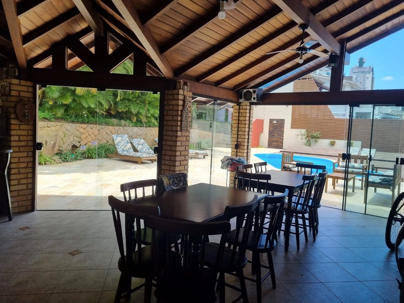 Casa com 4 Quartos | 2 Suítes | 2 Vagas | Vista Mar à Venda - João Pau: 2ª foto da galeria de imagens do imóvel