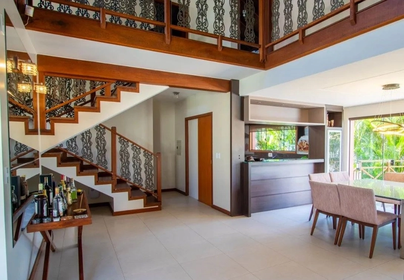 Casa com 4 Quartos | 2 Suítes | 2 Vagas | Vista Mar à Venda - João Pau