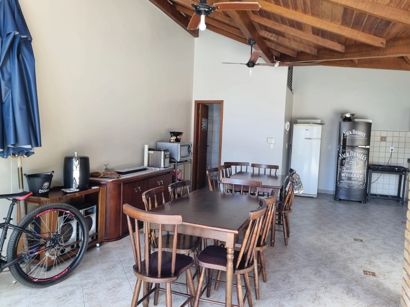 Casa com 4 Quartos | 2 Suítes | 2 Vagas | Vista Mar à Venda - João Pau: 5ª foto da galeria de imagens do imóvel