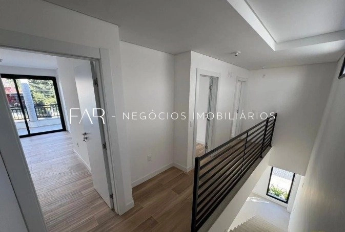Casa em Condomínio com 3 Suítes | 2 Vagas | 242,50 m² à Venda - Cacupé: 8ª foto da galeria de imagens do imóvel
