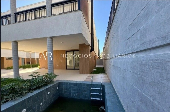 Casa em Condomínio com 3 Suítes | 2 Vagas | 242,50 m² à Venda - Cacupé: 26ª foto da galeria de imagens do imóvel
