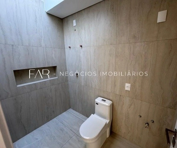 Casa em Condomínio com 3 Suítes | 2 Vagas | 242,50 m² à Venda - Cacupé: 16ª foto da galeria de imagens do imóvel