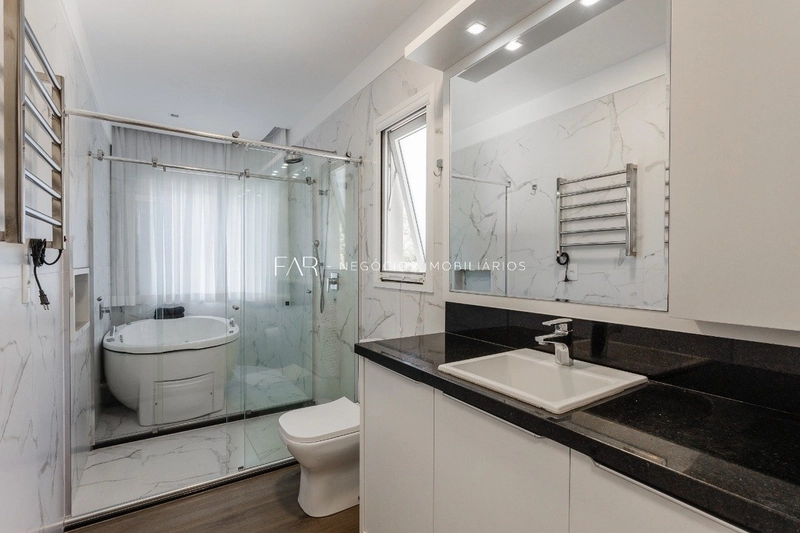 Casa em 4 Suítes em condomínio no Cacupé, Florianópolis: 12ª foto da galeria de imagens do imóvel