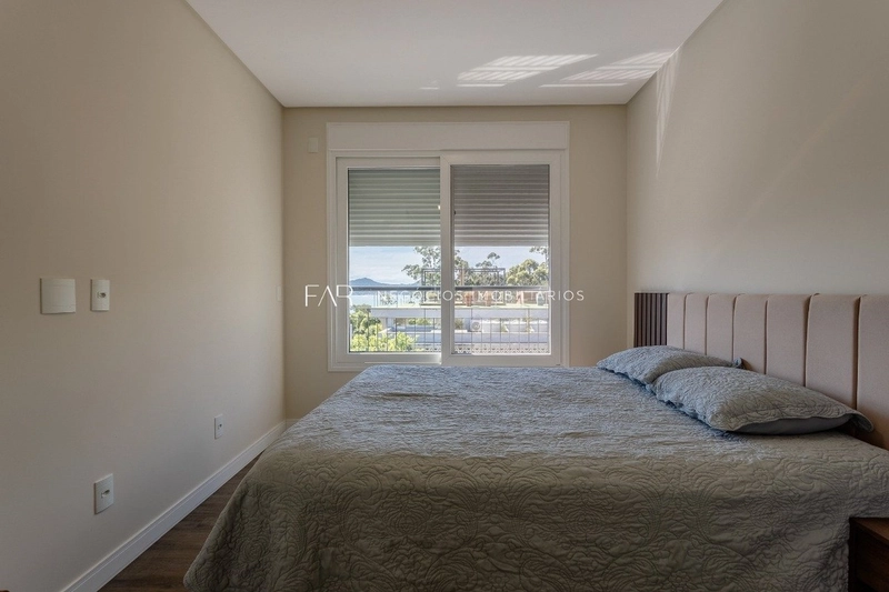 Casa em 4 Suítes em condomínio no Cacupé, Florianópolis: 13ª foto da galeria de imagens do imóvel