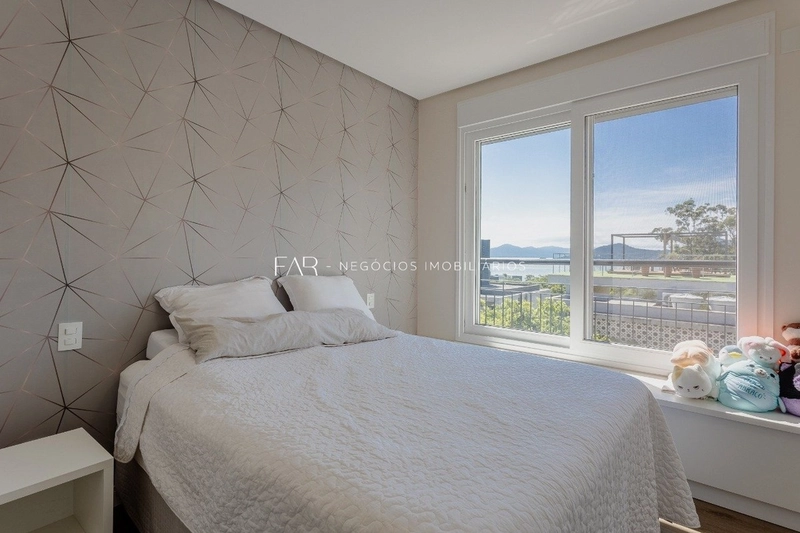 Casa em 4 Suítes em condomínio no Cacupé, Florianópolis: 27ª foto da galeria de imagens do imóvel