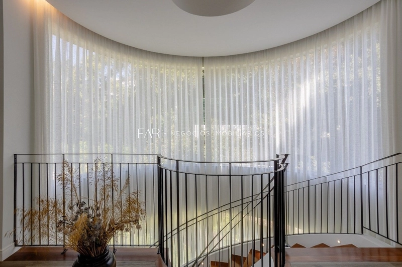 Casa em 4 Suítes em condomínio no Cacupé, Florianópolis: 11ª foto da galeria de imagens do imóvel