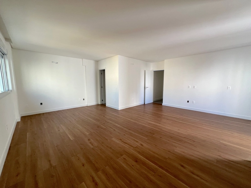 Apartamento totalmente reformado frente Beira Mar - 211 m² privativos: 12ª foto da galeria de imagens do imóvel