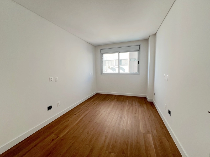 Apartamento totalmente reformado frente Beira Mar - 211 m² privativos: 10ª foto da galeria de imagens do imóvel