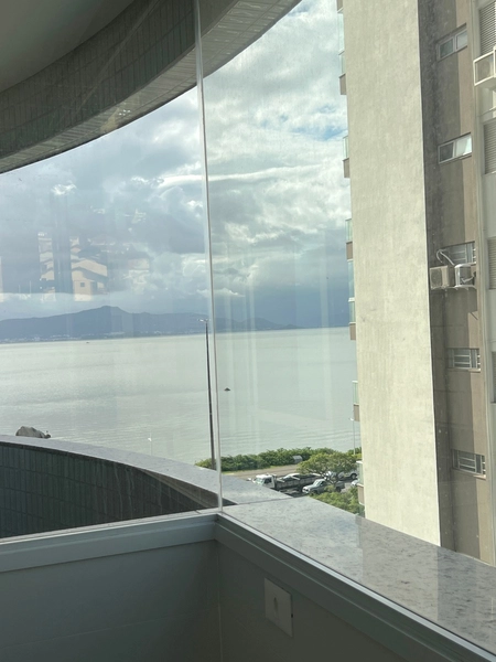 Apartamento totalmente reformado frente Beira Mar - 211 m² privativos: 25ª foto da galeria de imagens do imóvel