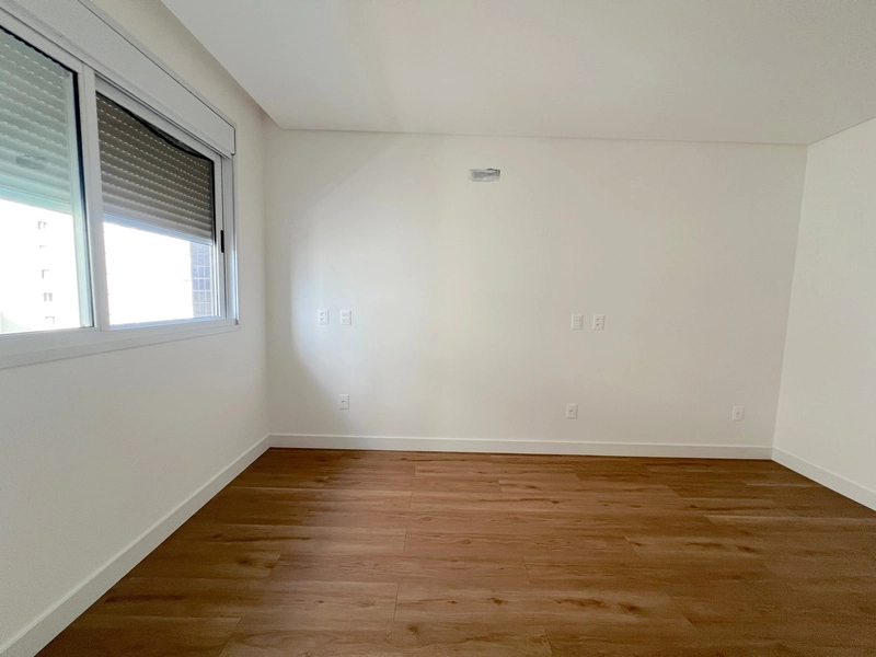 Apartamento totalmente reformado frente Beira Mar - 211 m² privativos: 15ª foto da galeria de imagens do imóvel