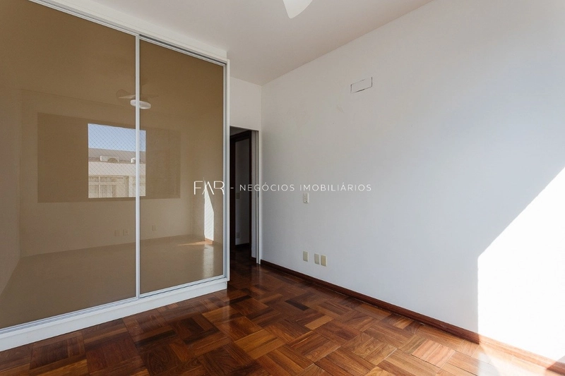 Apartamento com vista para o mar em Coqueiros: 17ª foto da galeria de imagens do imóvel