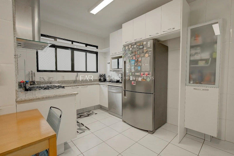 Belíssimo Apartamento á venda - 4 dormitórios próximo ao Beiramar: 13ª foto da galeria de imagens do imóvel