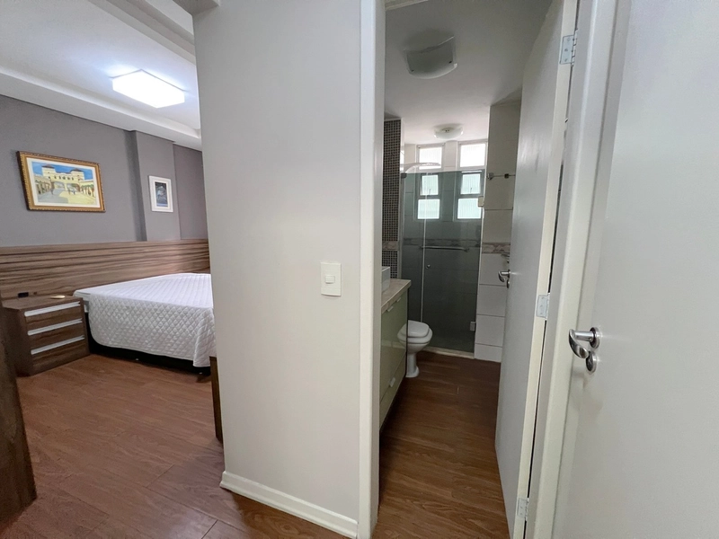 Apartamento com vista Beira Mar - 4 quartos - 225,56 m²: 13ª foto da galeria de imagens do imóvel