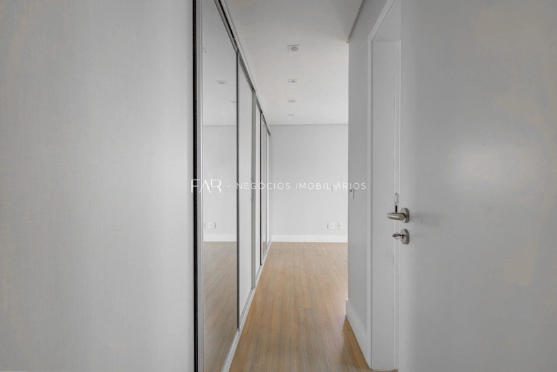 Cobertura á venda na Avenida Trompowsky  - 4 dormitórios - 324 m²: 15ª foto da galeria de imagens do imóvel
