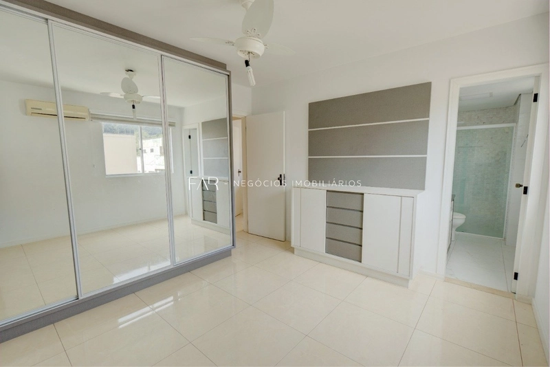 Apartamento á venda com 3 dormitórios, 1 suíte na Carvoeira - 91 m²: 11ª foto da galeria de imagens do imóvel
