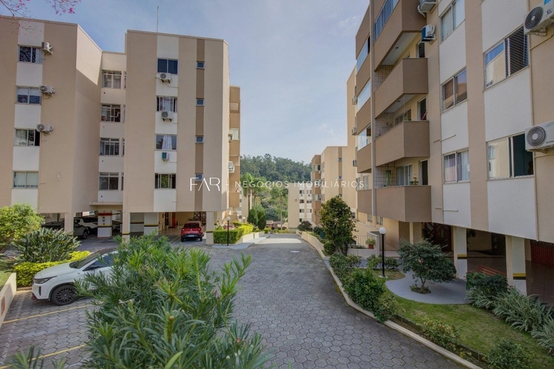 Apartamento á venda com 3 dormitórios, 1 suíte na Carvoeira - 91 m²: 17ª foto da galeria de imagens do imóvel