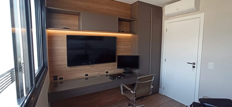 Apartamento á venda em condomínio Clube na Agronômica - 3 quartos: 3ª foto da galeria de imagens do imóvel