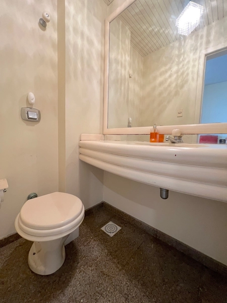 Apartamento á venda com vista Beira Mar - 4 quartos - 226 m²: 24ª foto da galeria de imagens do imóvel