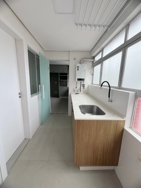 Belíssimo apartamento reformado em frente à Praça Benjamin Constant: 9ª foto da galeria de imagens do imóvel