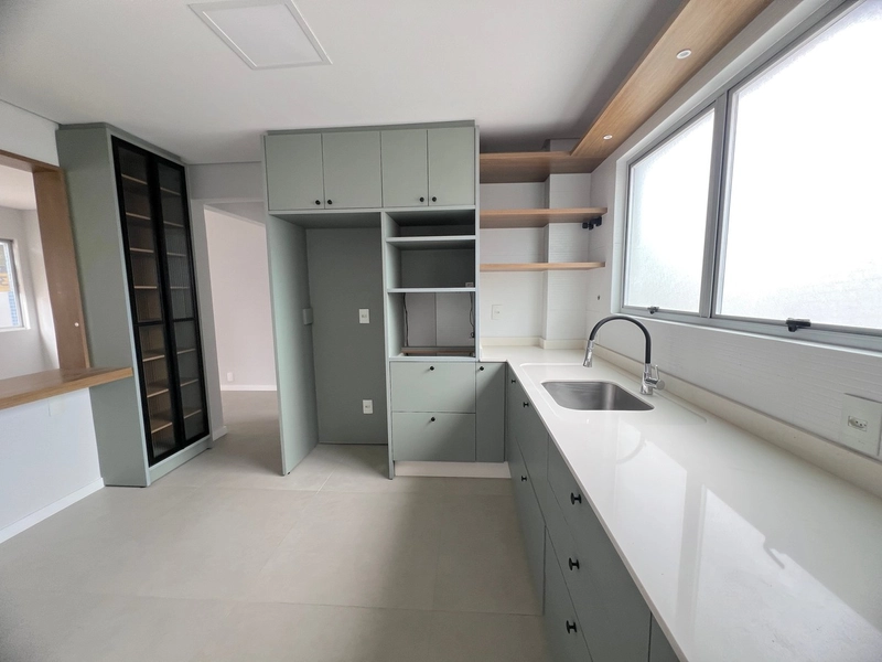 Belíssimo apartamento reformado em frente à Praça Benjamin Constant: 5ª foto da galeria de imagens do imóvel