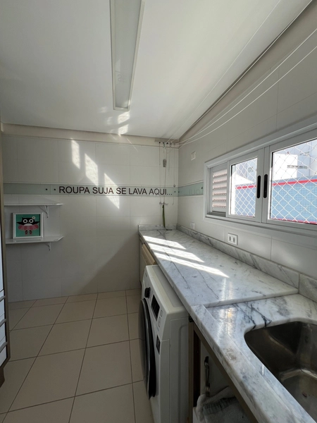 Apartamento ao lado do colégio Catarinense, com 3 suítes - 2 vagas: 17ª foto da galeria de imagens do imóvel