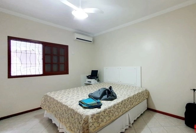 Casa Residencial na Agronômica em Florianópolis com 04 quartos: 5ª foto da galeria de imagens do imóvel