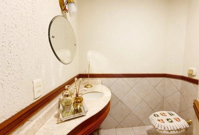 Casa Residencial na Agronômica em Florianópolis com 04 quartos: 9ª foto da galeria de imagens do imóvel