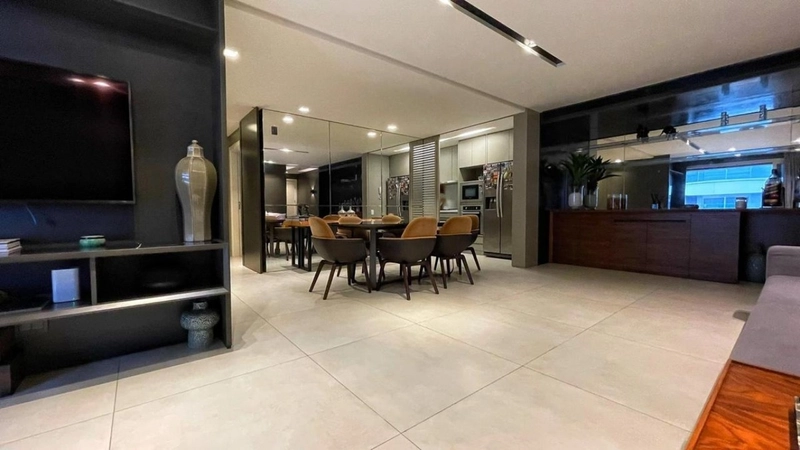 Apartamento na Beira Mar com 03 dormitórios - 131m2 privativos: 3ª foto da galeria de imagens do imóvel