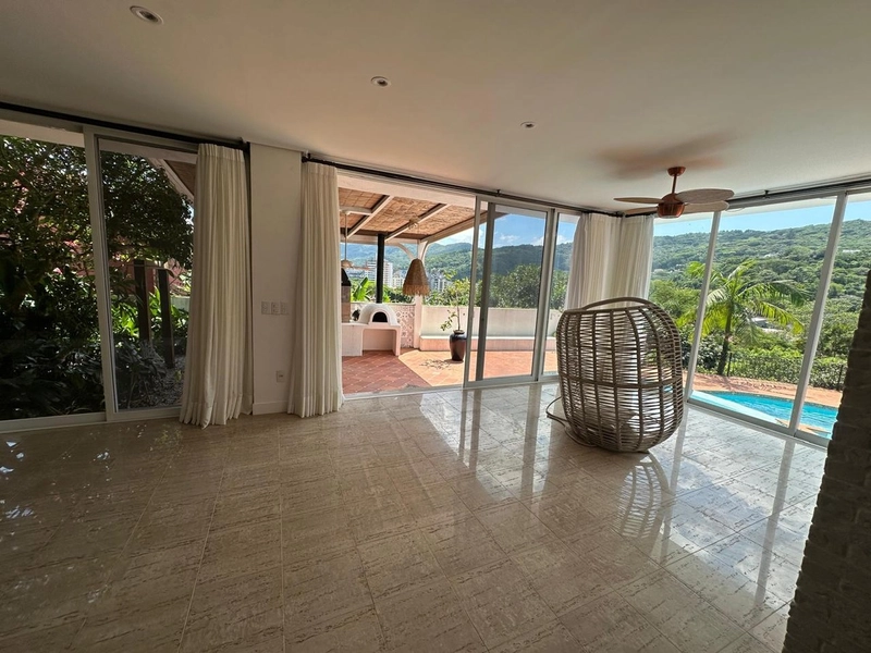 Belíssima Mansão no Corrego Grande com 909m2 privativo: 23ª foto da galeria de imagens do imóvel