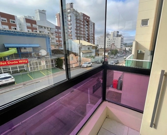 Apartamento a venda na Agronômica com 02 quartos: 9ª foto da galeria de imagens do imóvel