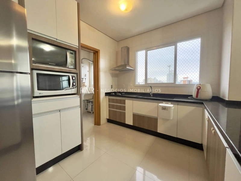 Apartamento na Agronômica, 3 quartos, sendo 1 suíte e 2 demi-suítes.: 12ª foto da galeria de imagens do imóvel