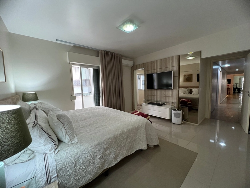 Belíssimo apartamento no Centro de Florianópolis com 04 quartos - 342m: 25ª foto da galeria de imagens do imóvel