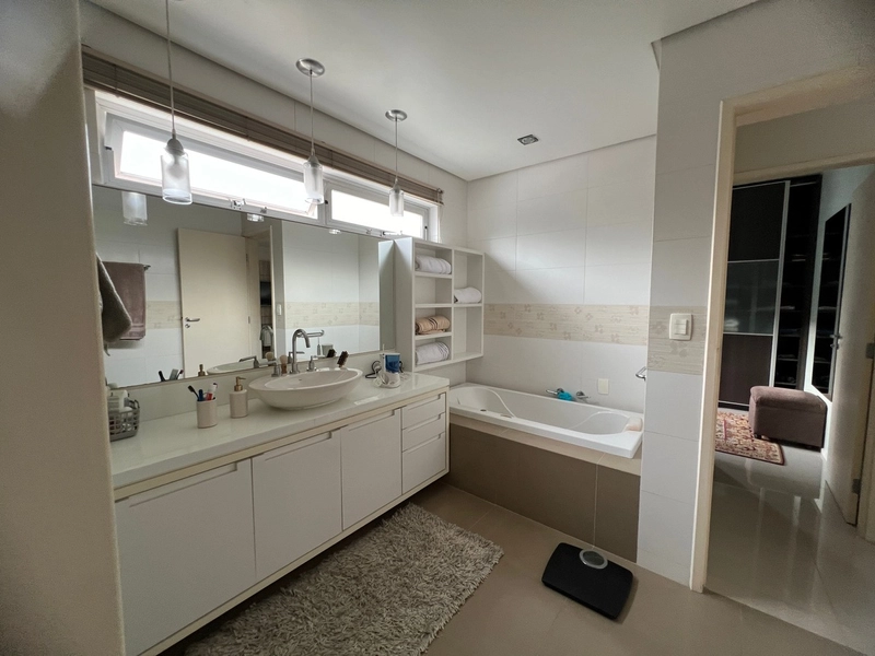 Belíssimo apartamento no Centro de Florianópolis com 04 quartos - 342m: 29ª foto da galeria de imagens do imóvel