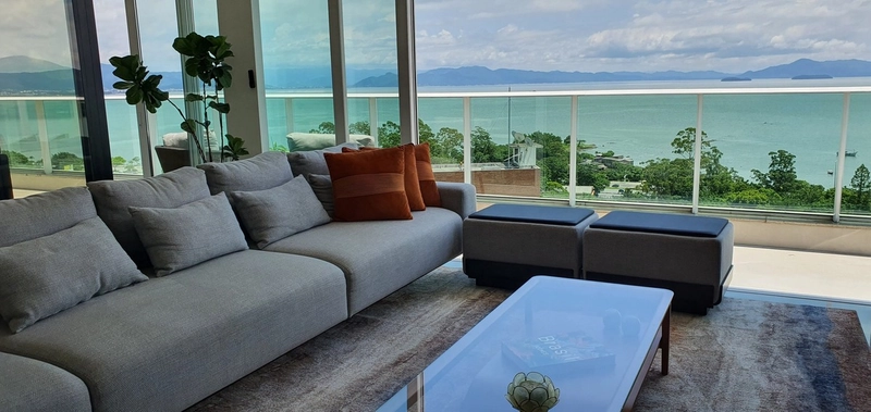 Cobertura com vista para o mar na Agronômica - 217m2: 1ª foto da galeria de imagens do imóvel
