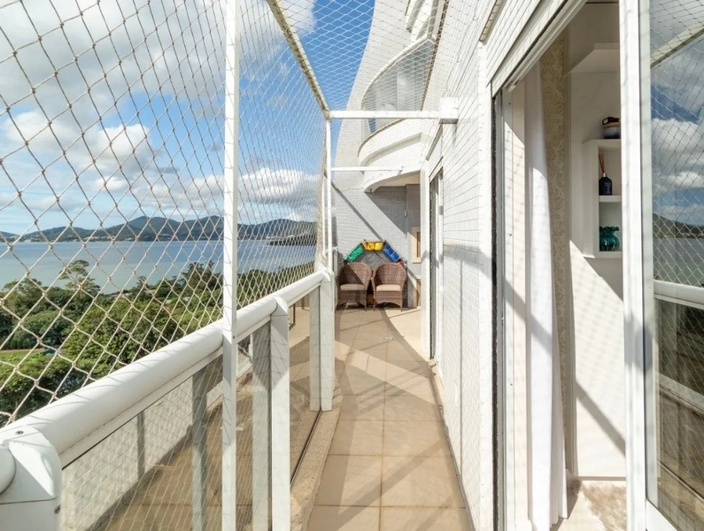 Apartamento à venda na Agronômica - 03 quartos: 2ª foto da galeria de imagens do imóvel