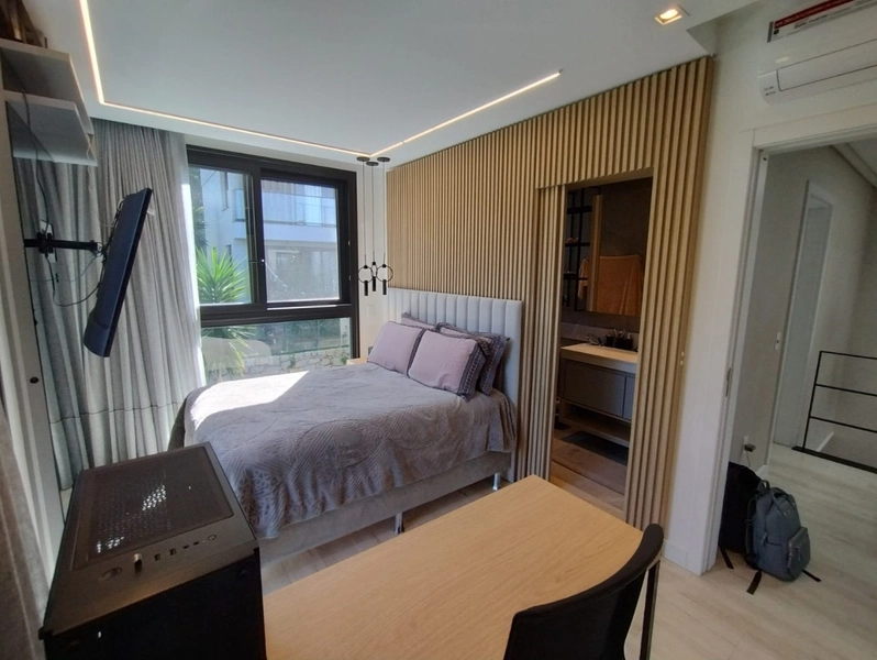 Casa Residencial a venda na Lagoa da Conceição - 03 suítes - 176,97m2: 25ª foto da galeria de imagens do imóvel